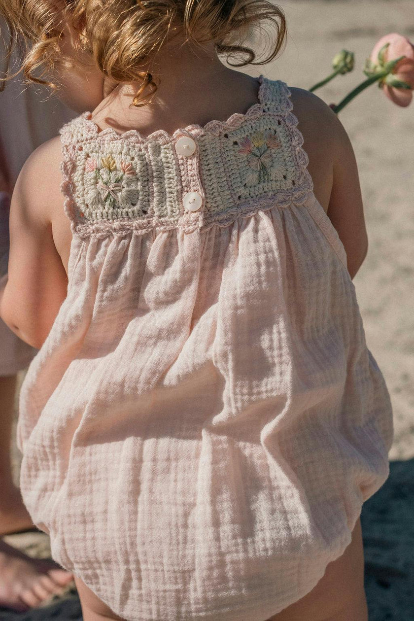 Crochet Bubble in Petal Bouquet