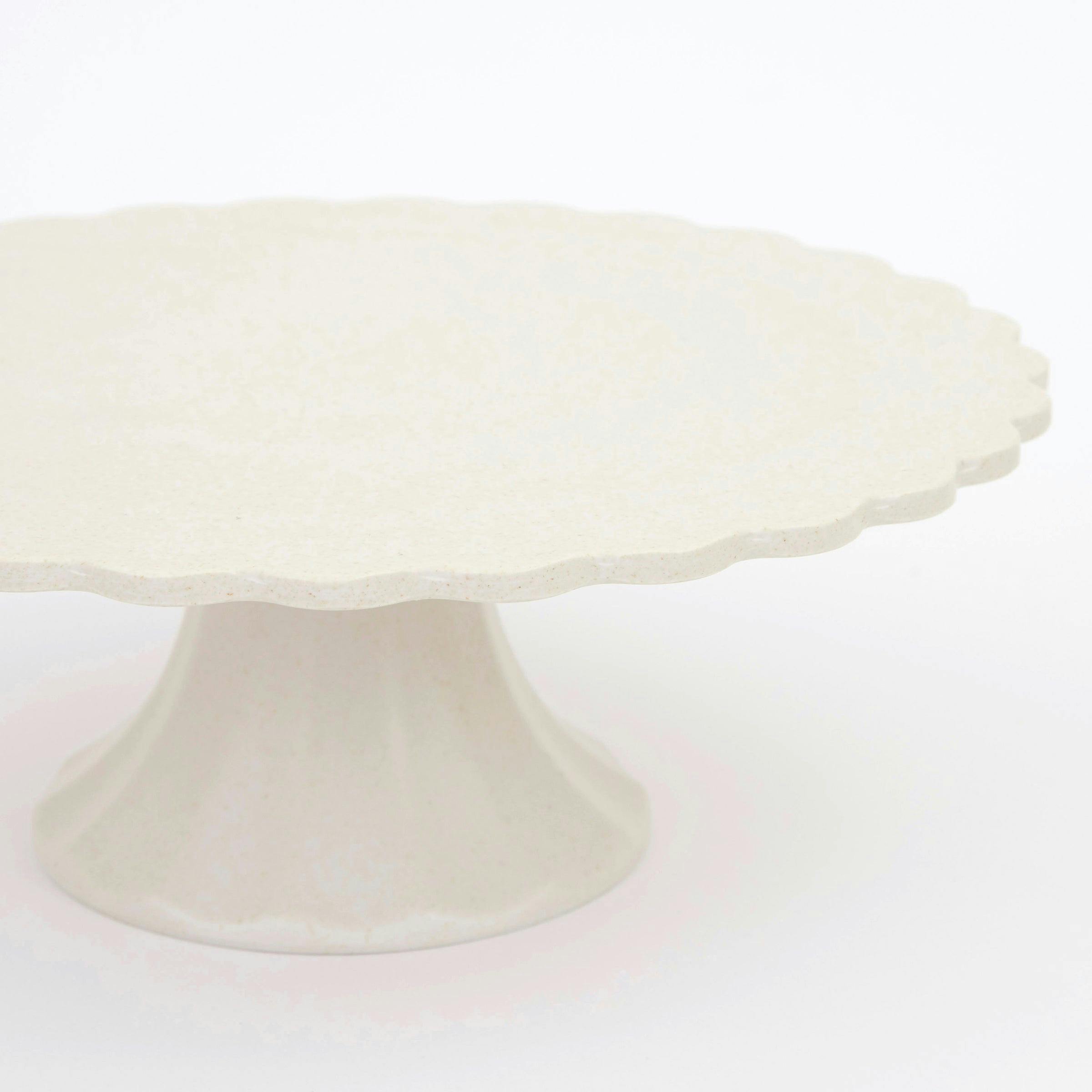 Small Cream Reusable Bamboo Cake Stand