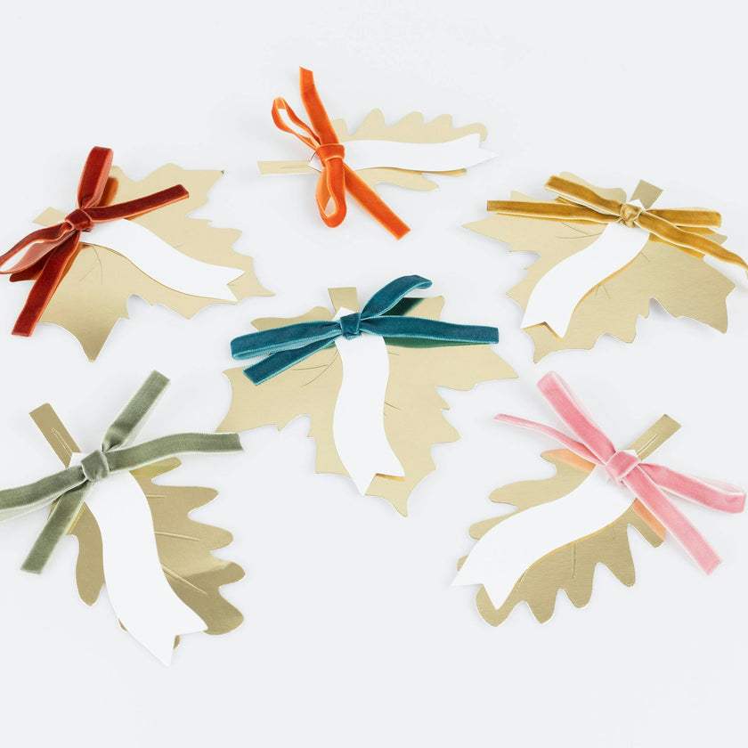 Gold Leaf Bow Place Cards