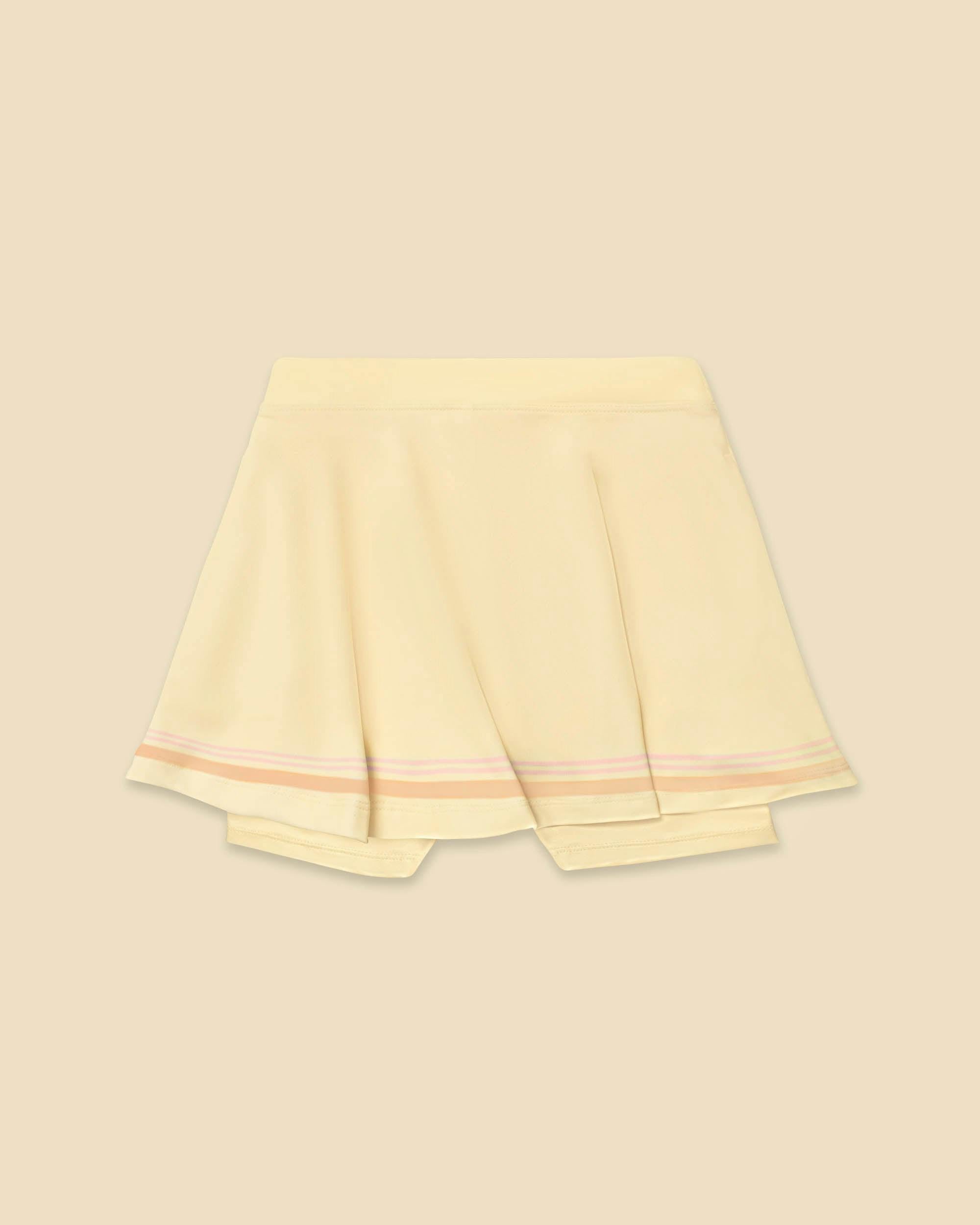 Performance Play Skort in Yellow