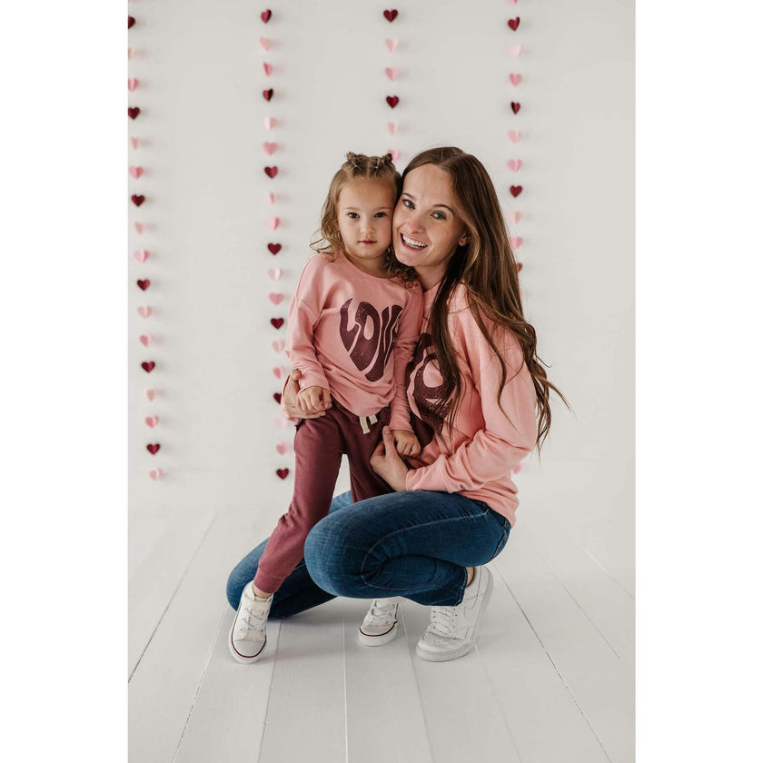 Women's Pullover Love in Rose Brown