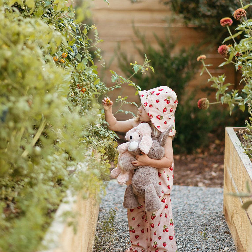 Strawberry Wide Brim Sun Bonnet