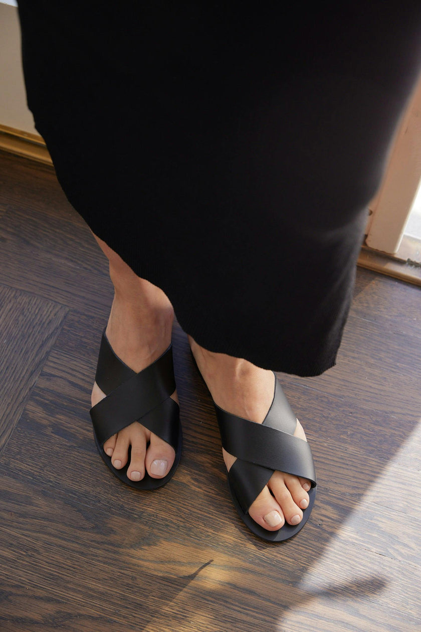 Women's Paros Sandals, Black