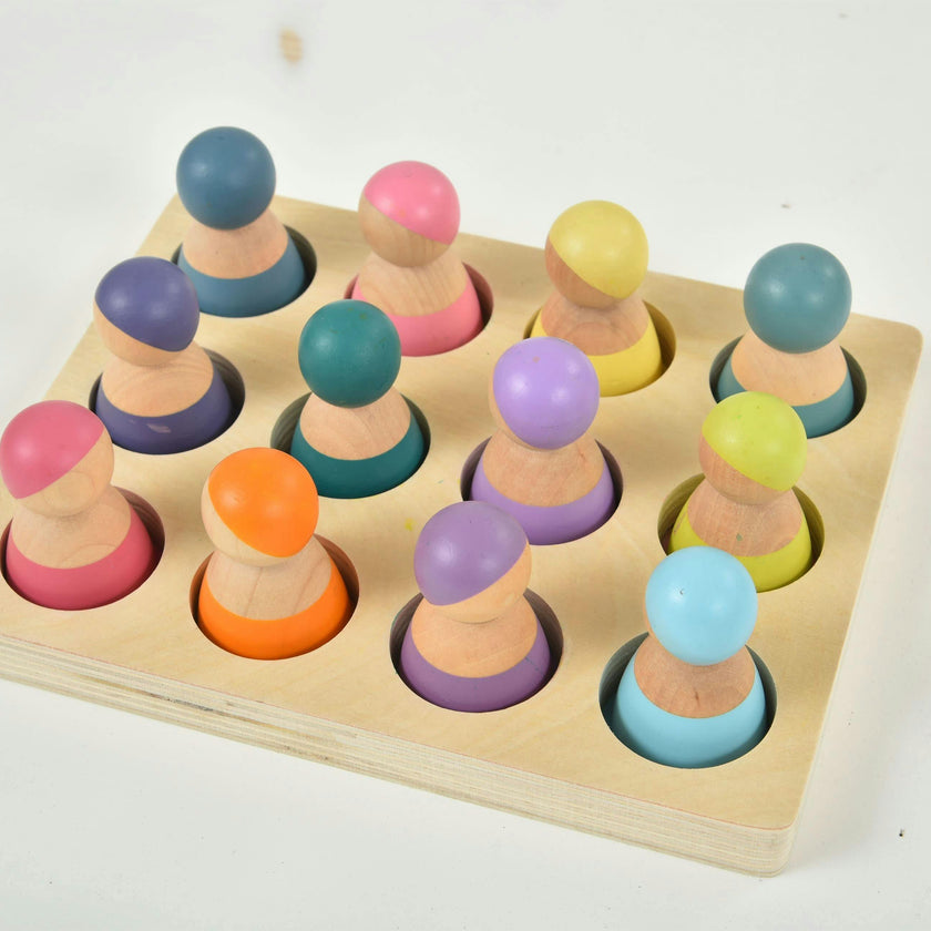 Wooden Rainbow Peg Dolls Figures 12 Piece Set