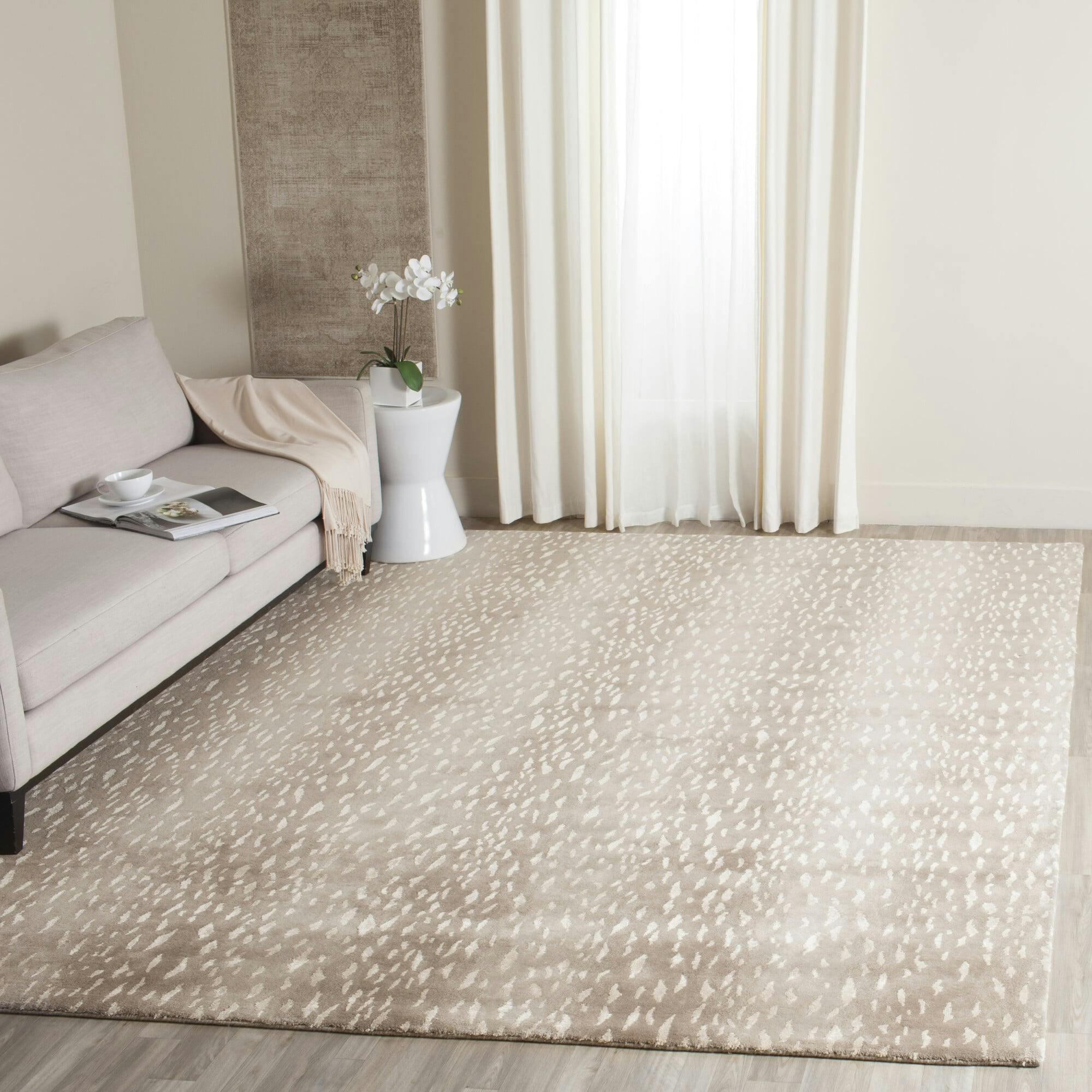 Tibetan Knox  Rug, Grey
