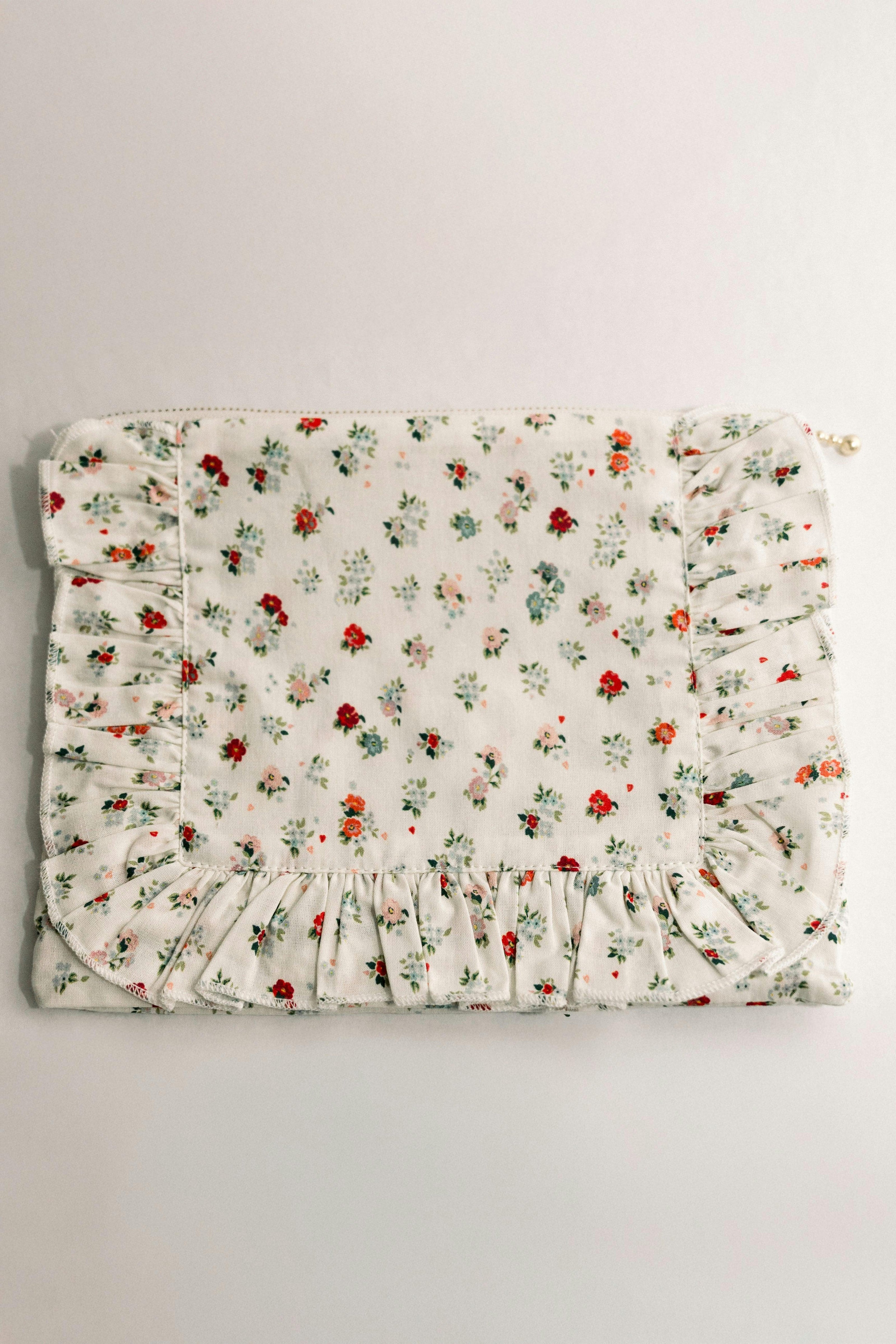 Petite Bouquet Timeless Floral Ruffle Zipper Pouch