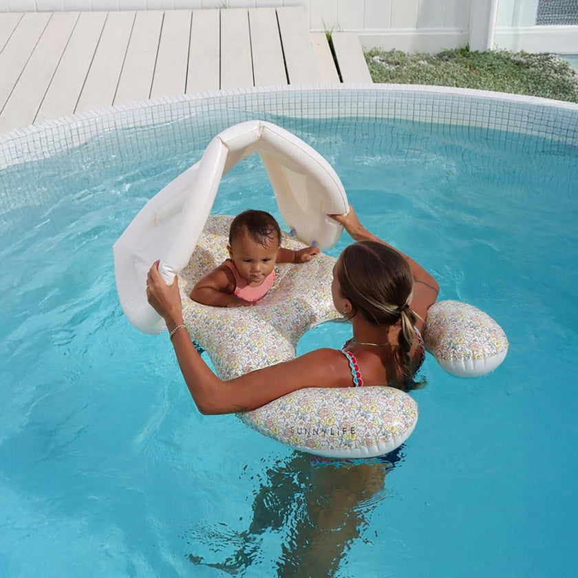 Float Together Baby Seat: Into the Garden