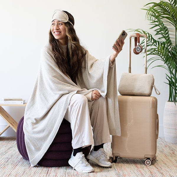 Reversible Solid Throw Set