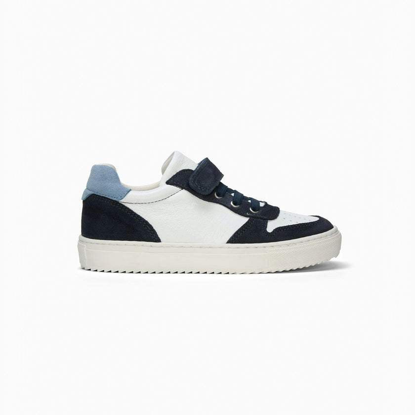 Hampton Classics Woody Sneaker in White/Navy