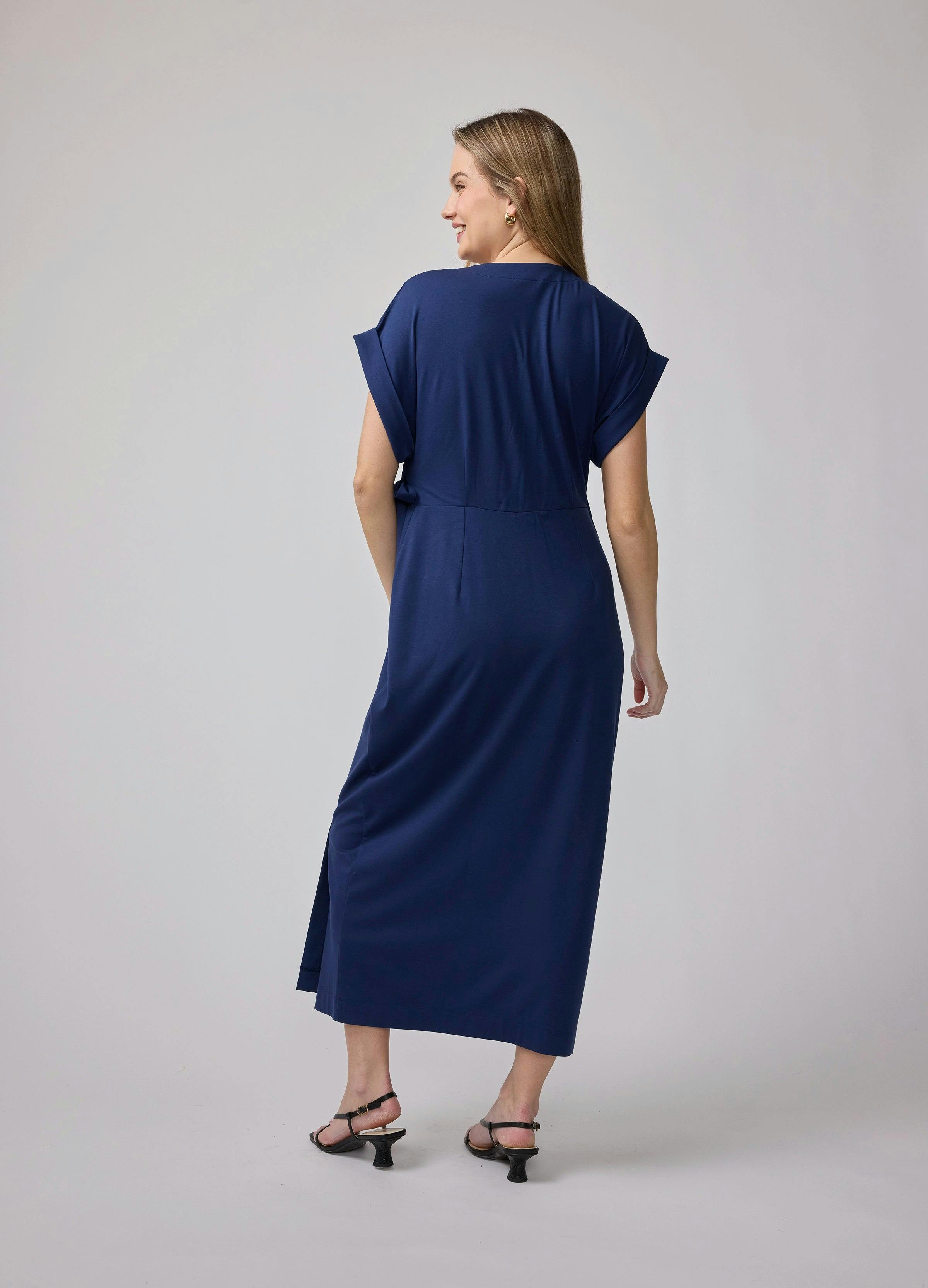 Short Sleeve Knit Wrap Maternity Midi Dress