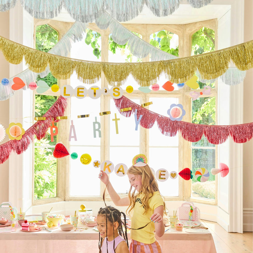 Charm Party Garland Set