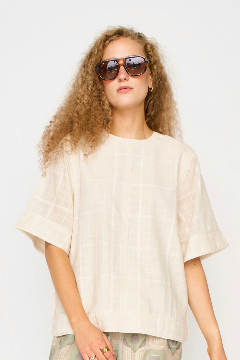 Field Top in Parchment