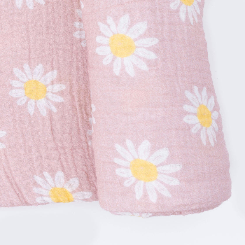 Caitlyn's Daisy - Swaddle Blanket