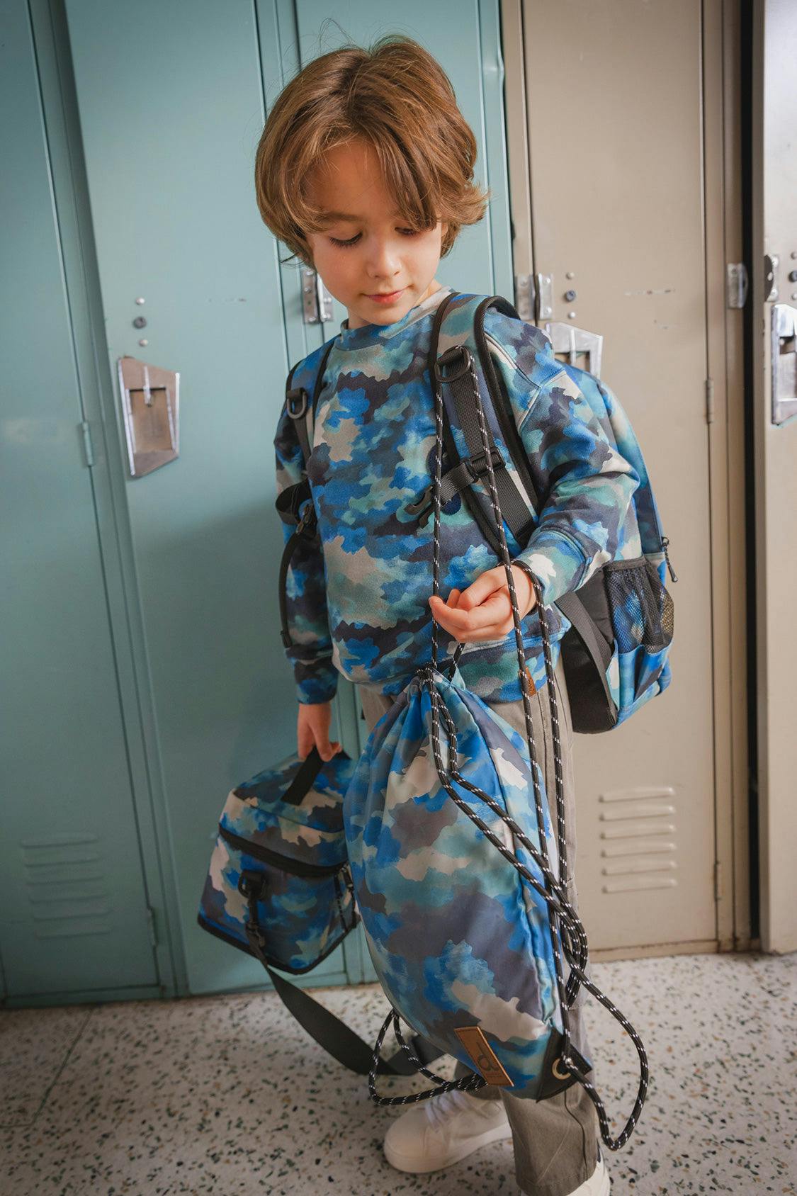 Little Boy Camouflage Durable Lightweight Drawstring Bag