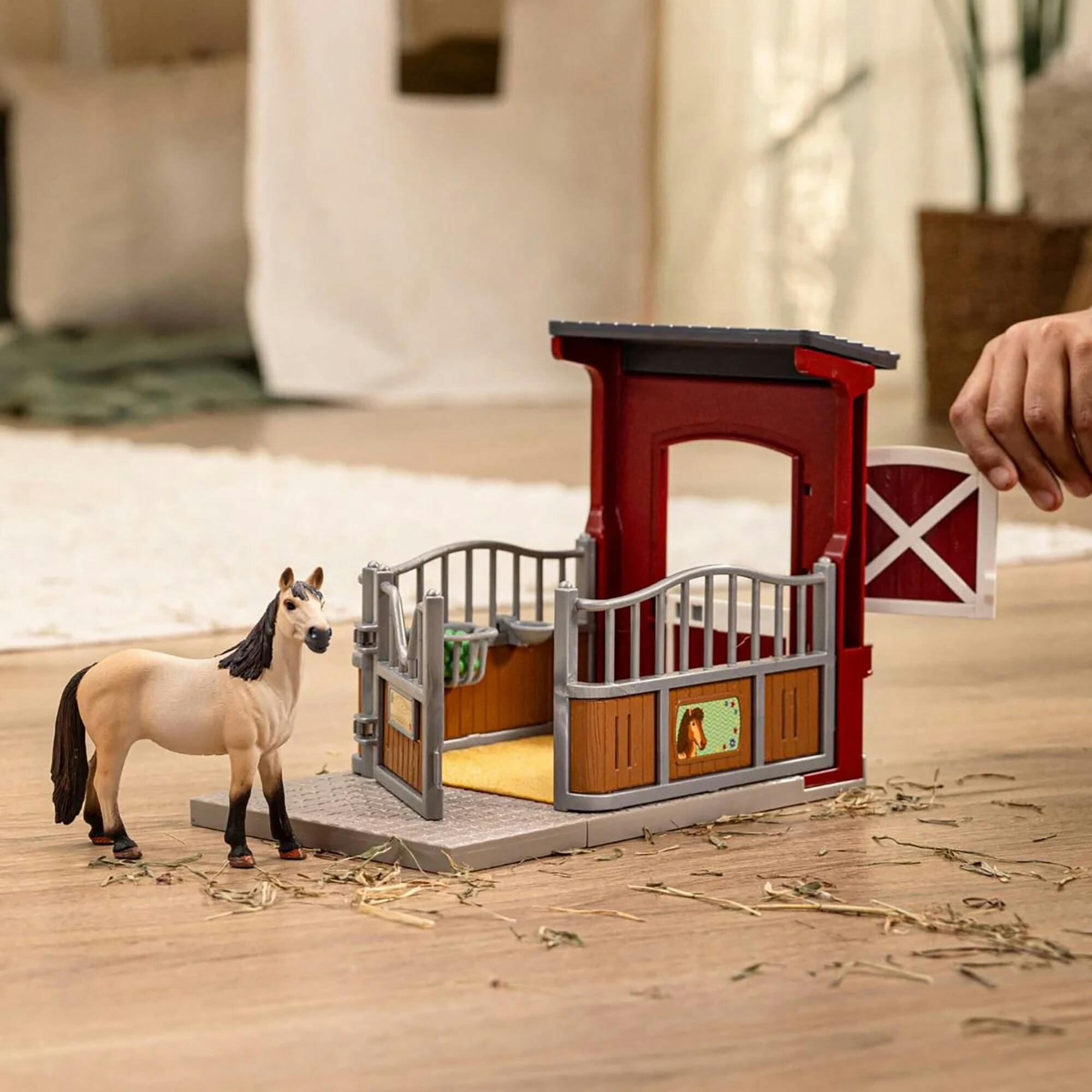 Farm World: Ponybox & Mustang Mare