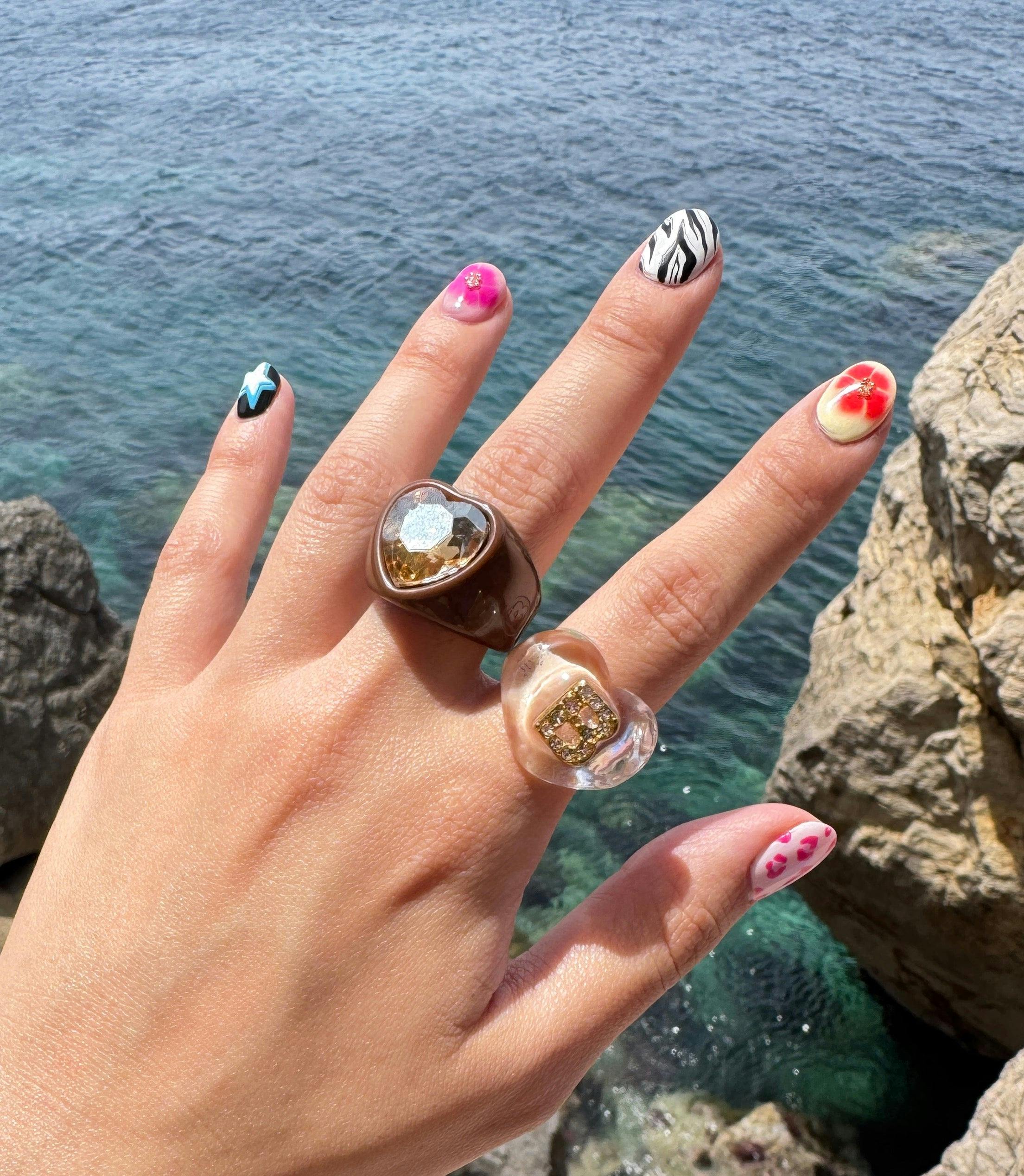 LOVE BOMB RINGS SET