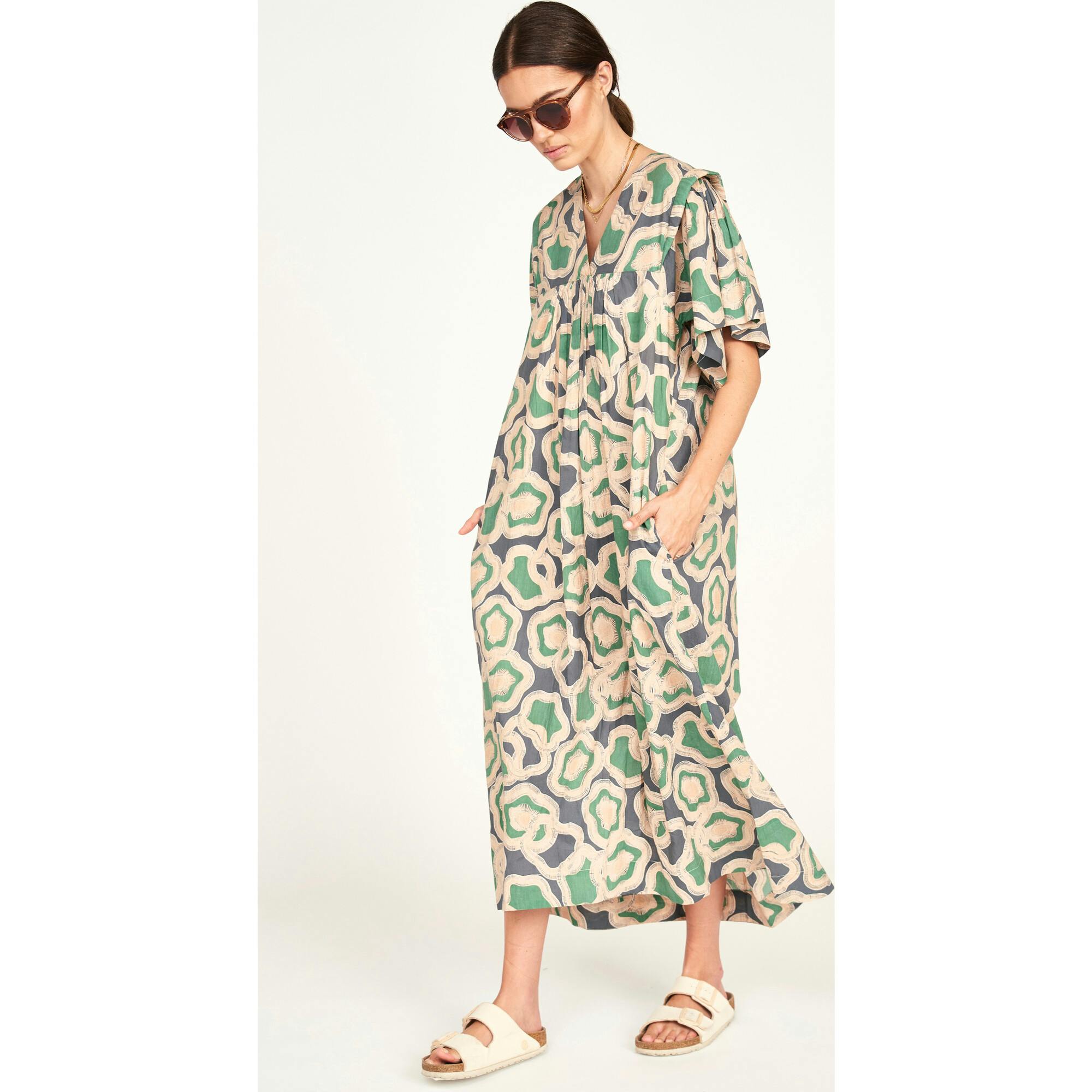 Belem Caftan in Marine Puddles