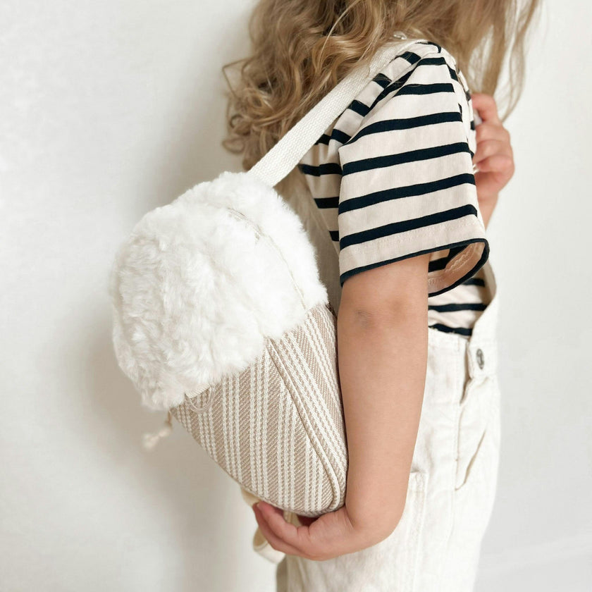 SWEET SCOOP sling bag