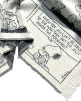 Blanket PEANUTS DOUGHNUT Comic Strip Black / White 4.25 x 6.5ft