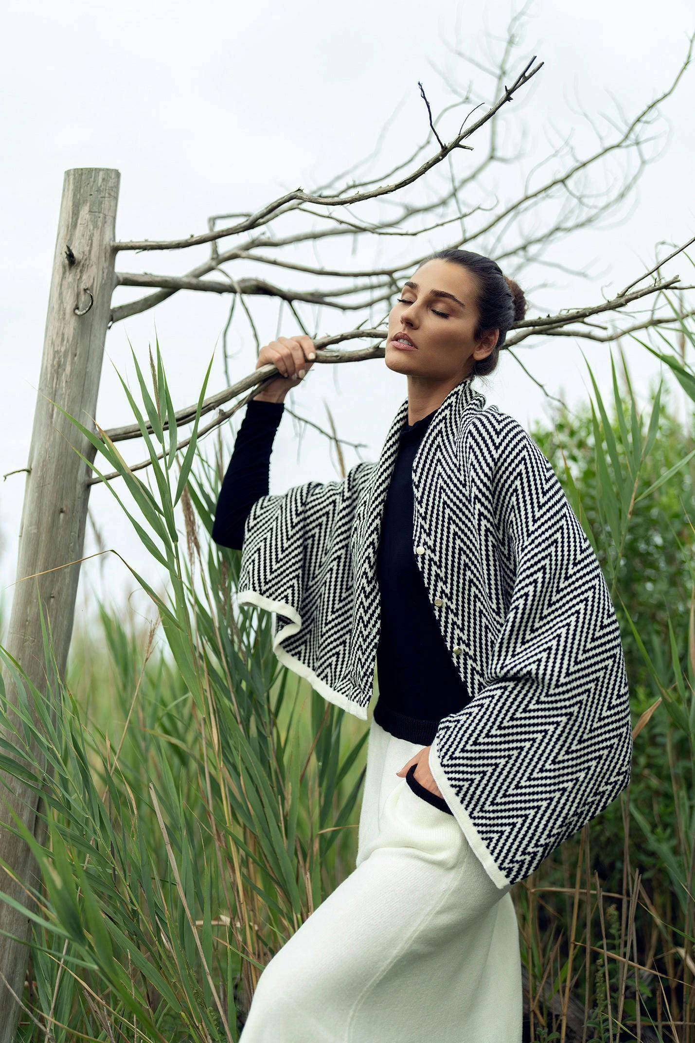 KNIT SHAWL