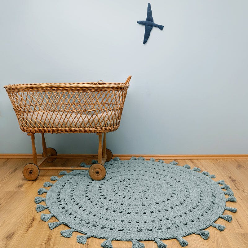 Nila Hand-Crocheted Tassel Round Rug