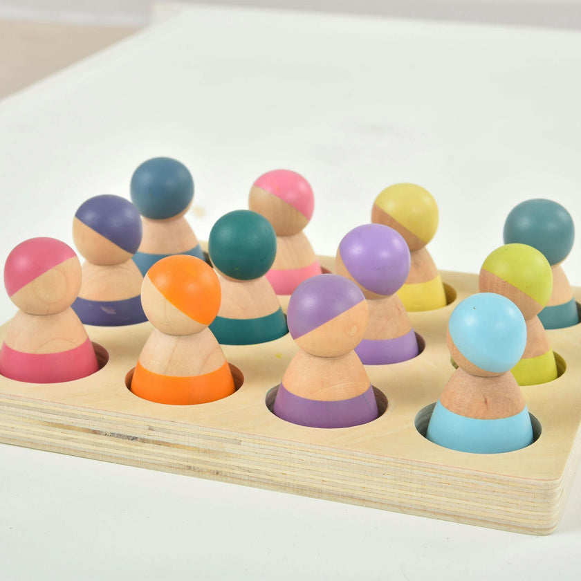 Wooden Rainbow Peg Dolls Figures 12 Piece Set