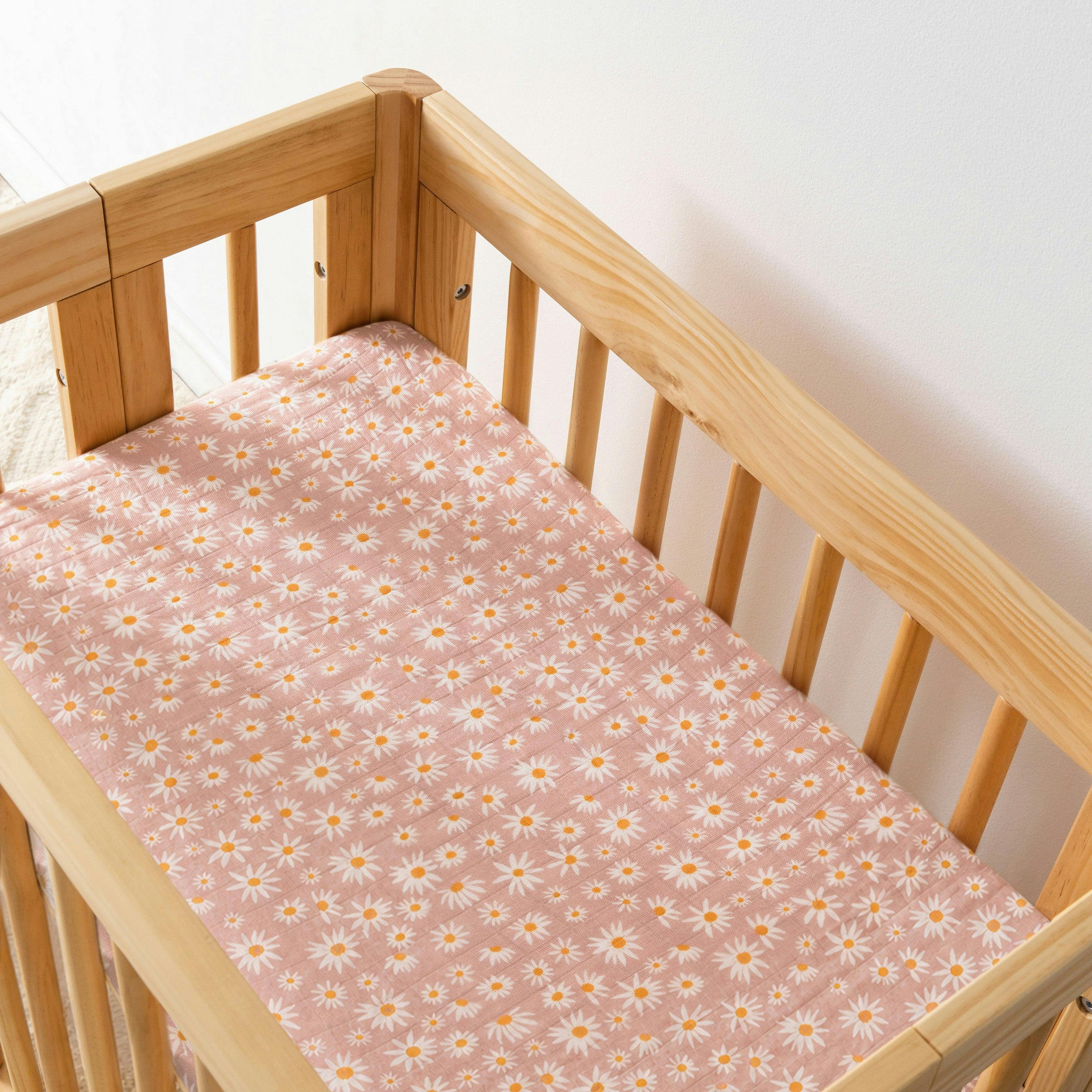 Babyletto All-Stages Bassinet Sheet in GOTS Certified Organic Muslin Cotton