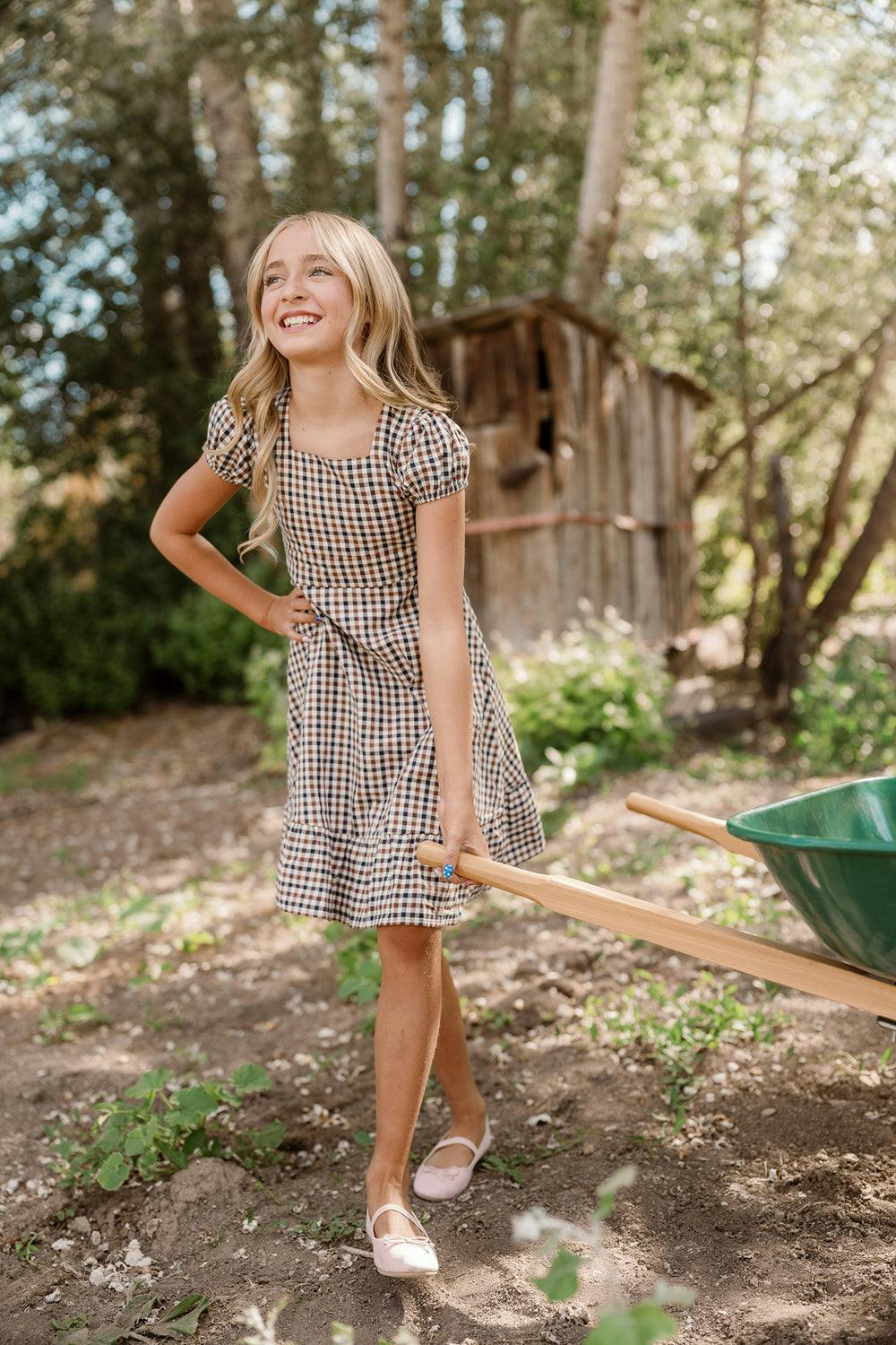 Teen Connie Short Sleeve Dress in Chestnut Gingham