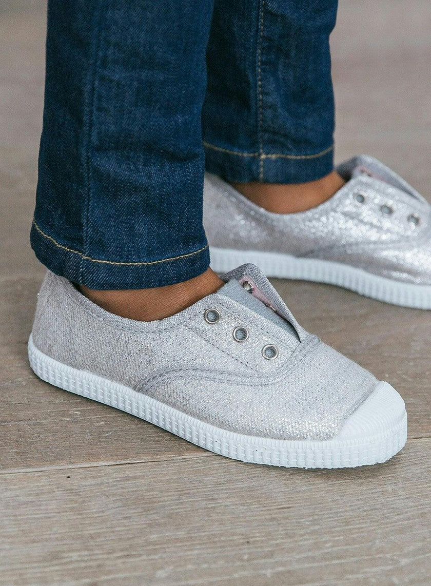 Hampton Canvas Plum Print Plimsolls in Silver