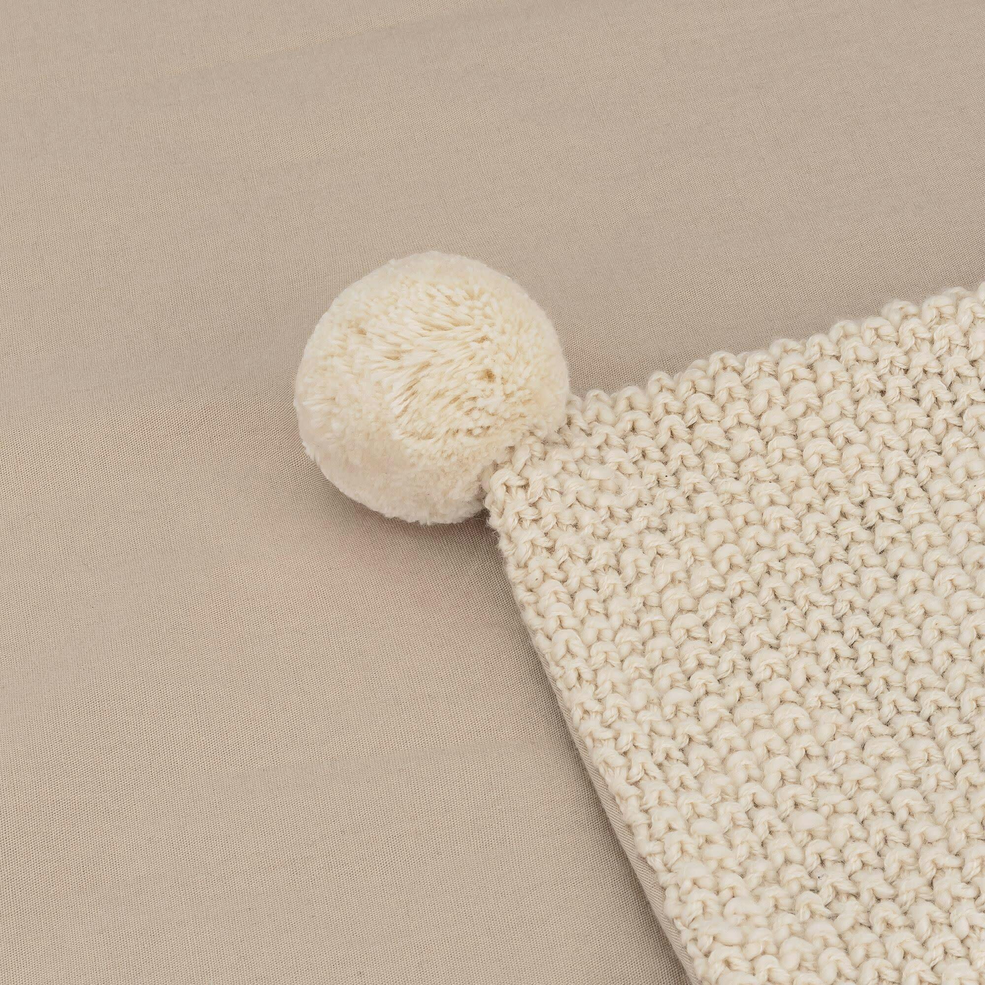 Avery Organic Cotton Baby Lovey Blanket (Ollie The Bunny)