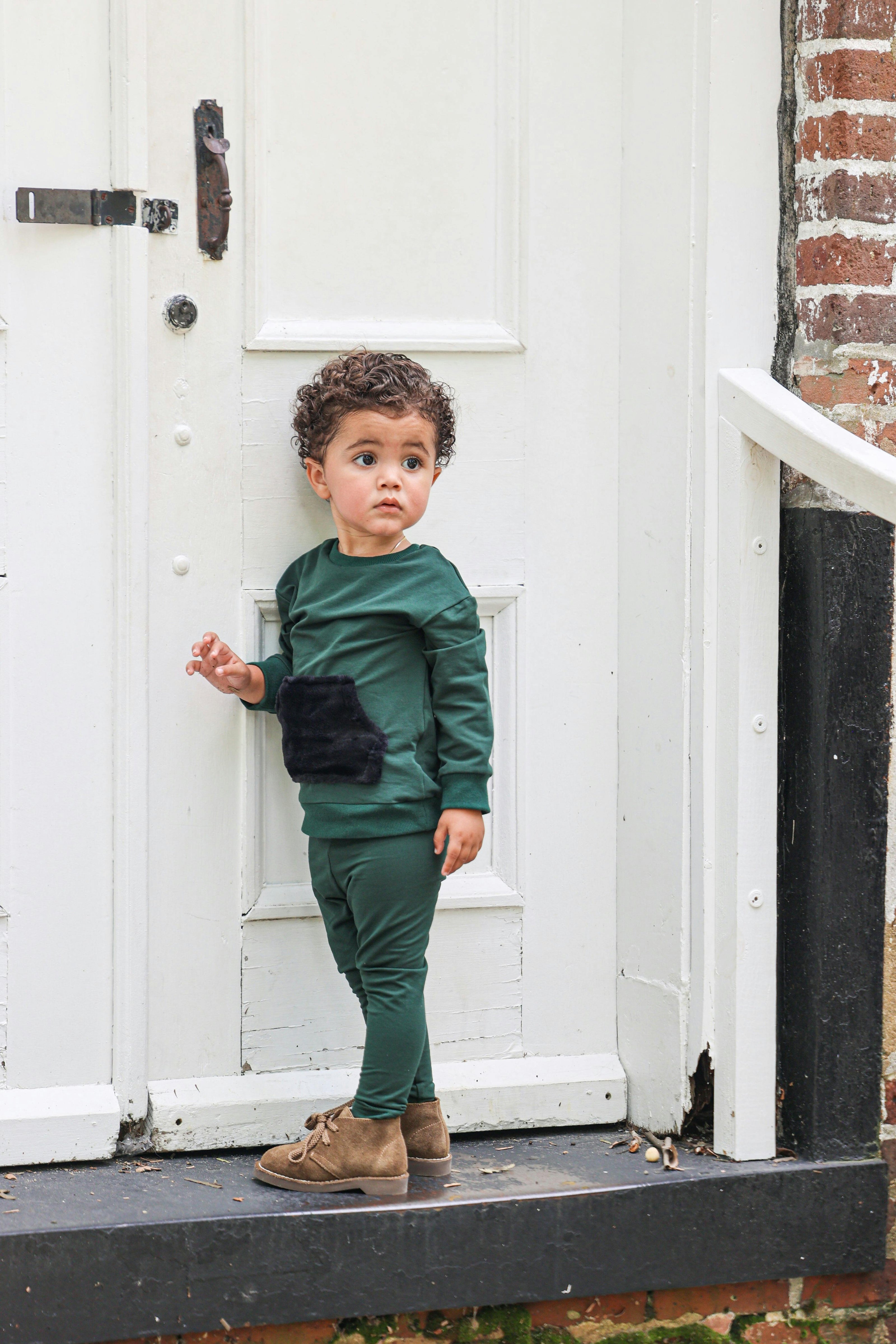 Unisex Couture Contrast Front Pocket Sweater & Pant 2-Piece Set