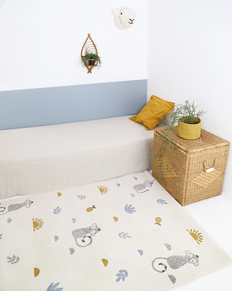 Graphic Print Rectangular Rug