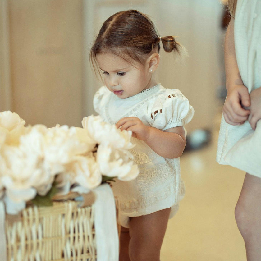 Woven Lace Bubble Off White