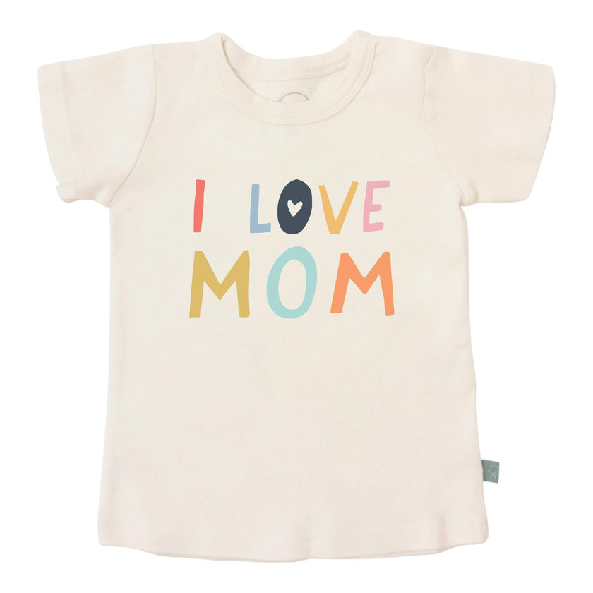 graphic tee | love mom