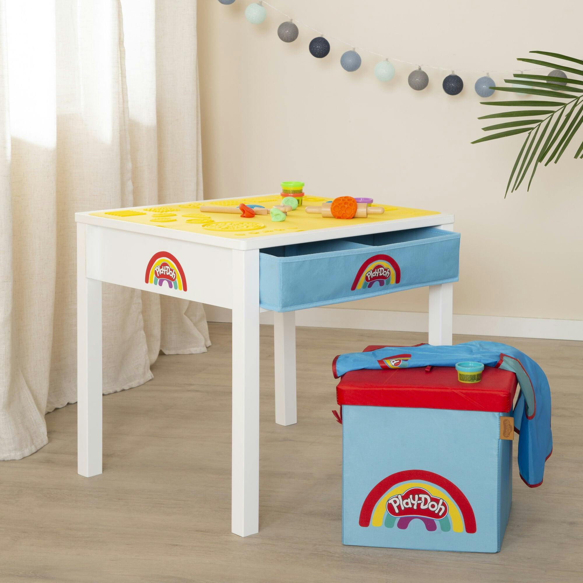 Play-Doh: Creative Craft Table: All In One Art Station