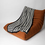 HOUNDSTOOTH