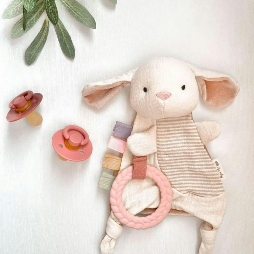 Bitzy Crinkle™ Sensory Crinkle Toy with Teether
