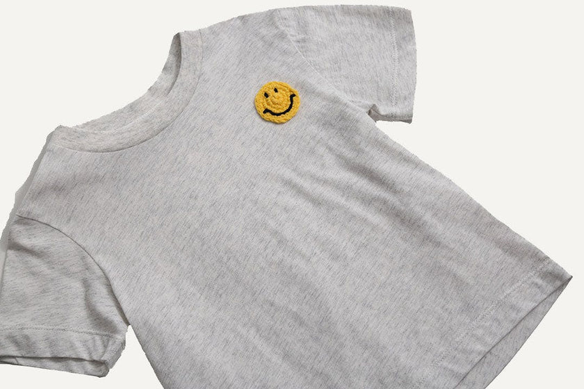 CLASSIC SMILEY TEE