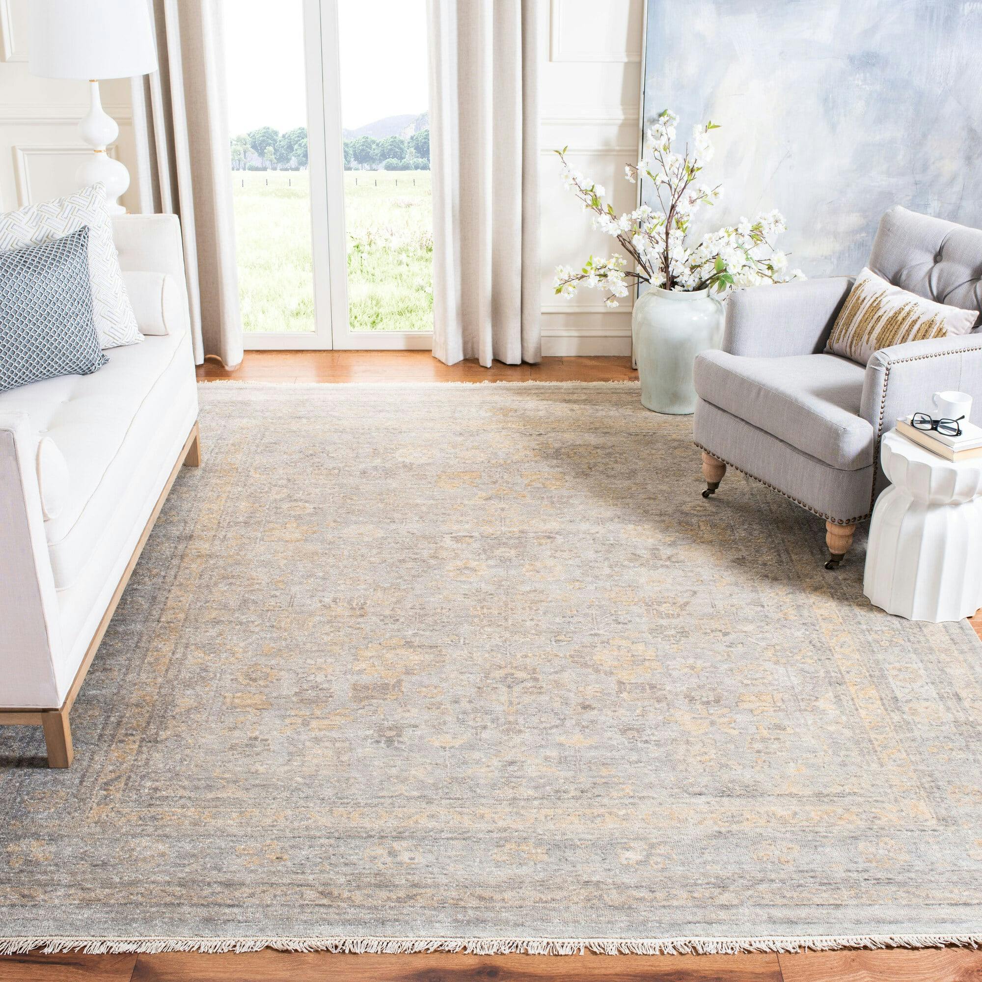 Sultanabad Turner Rug, White