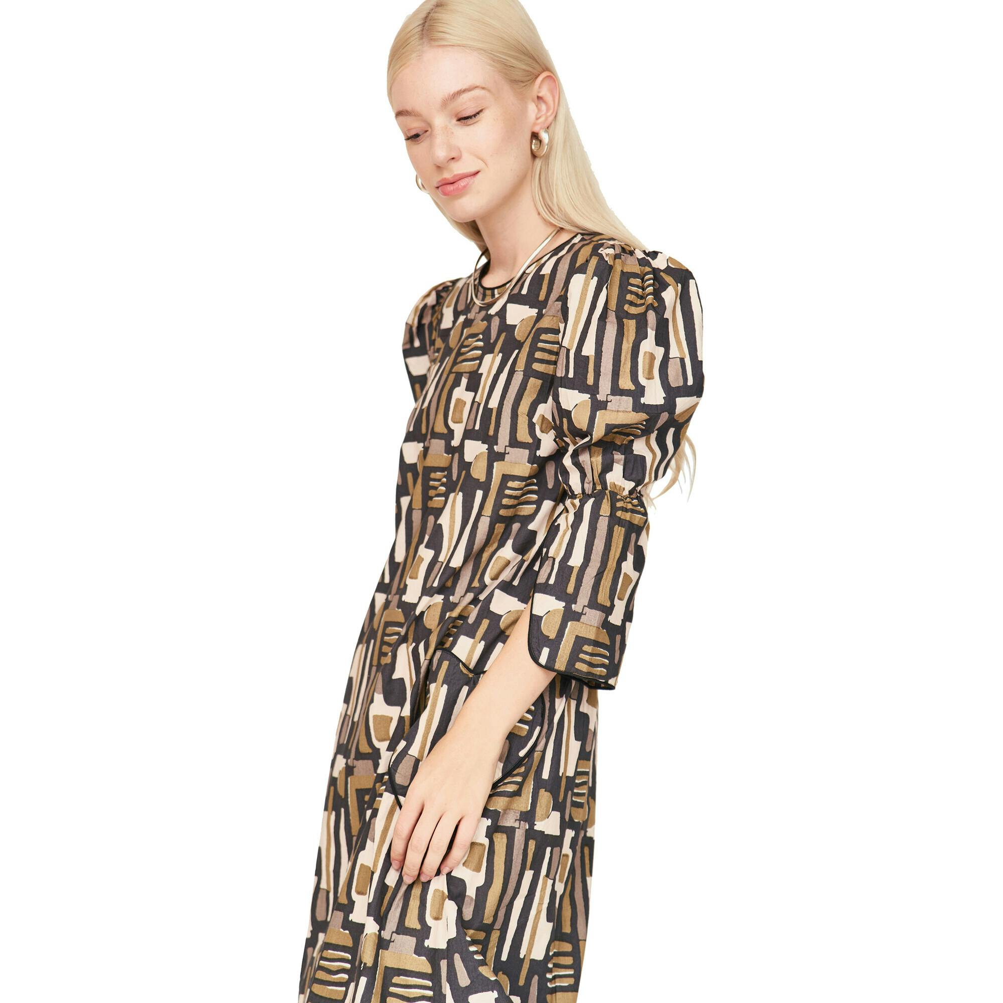 Cassis Dress in Olive Labyrinth