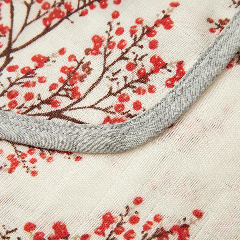 Winterberry Contour Four Layer Burp Cloth