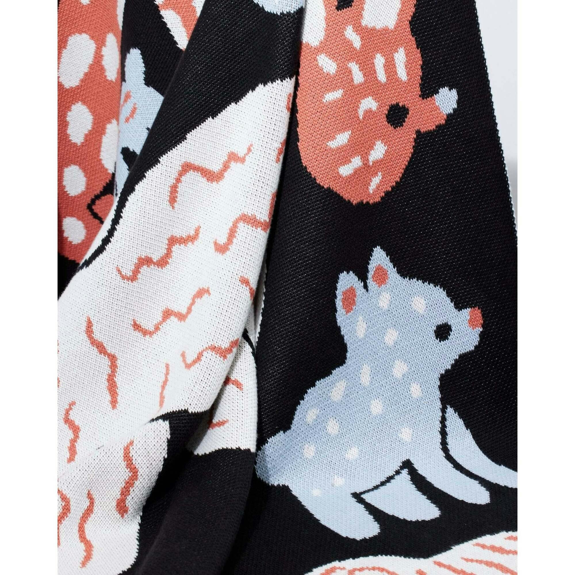 Bow Wow Knit Midi Blanket