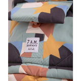 Evolution® 212 Quilt Print Zipped Blanket