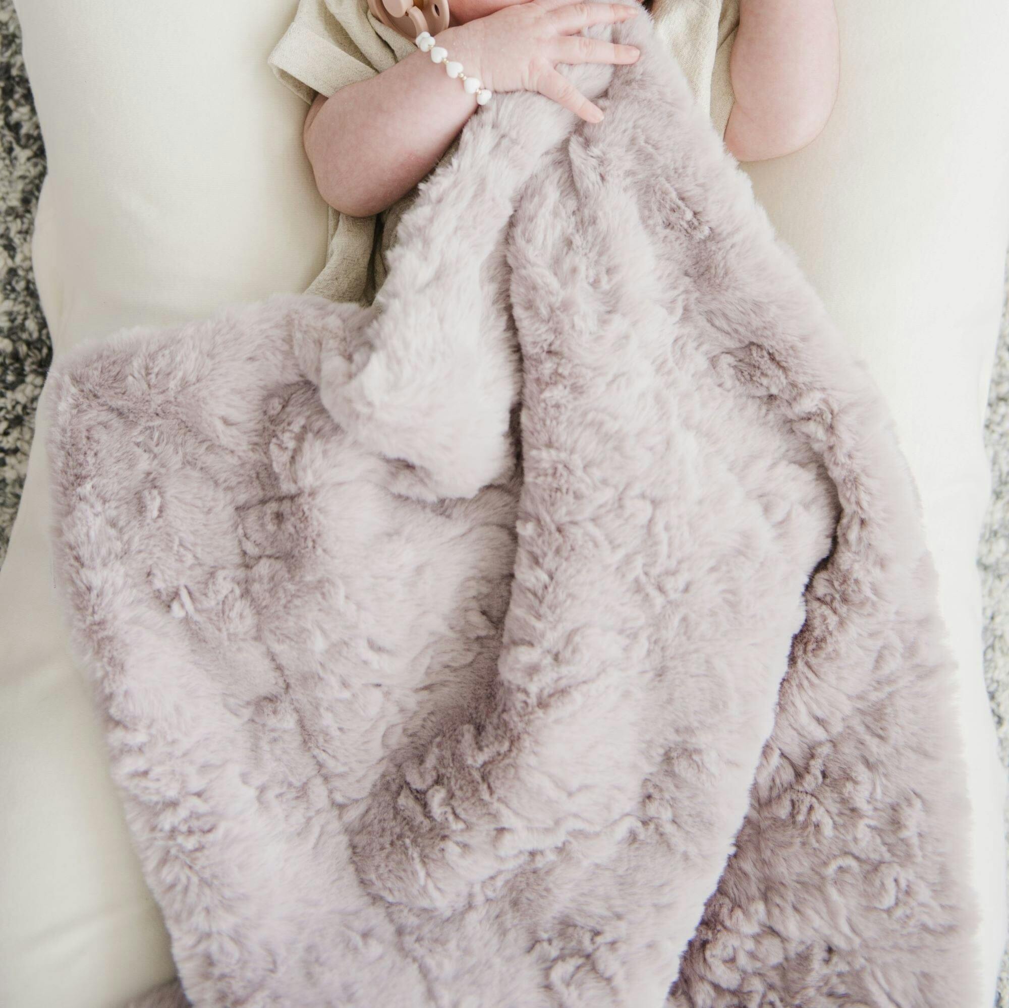 DREAM MINI BLANKETS