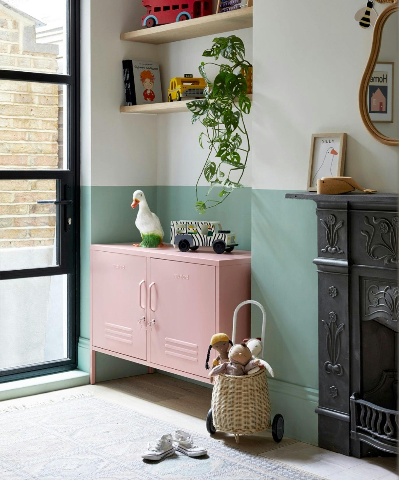 The Lowdown in Blush