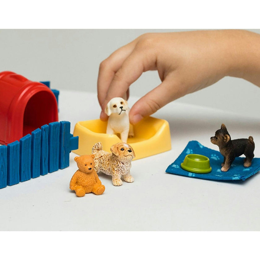 Schleich Farm World: Pen - Animal Figurine Playset