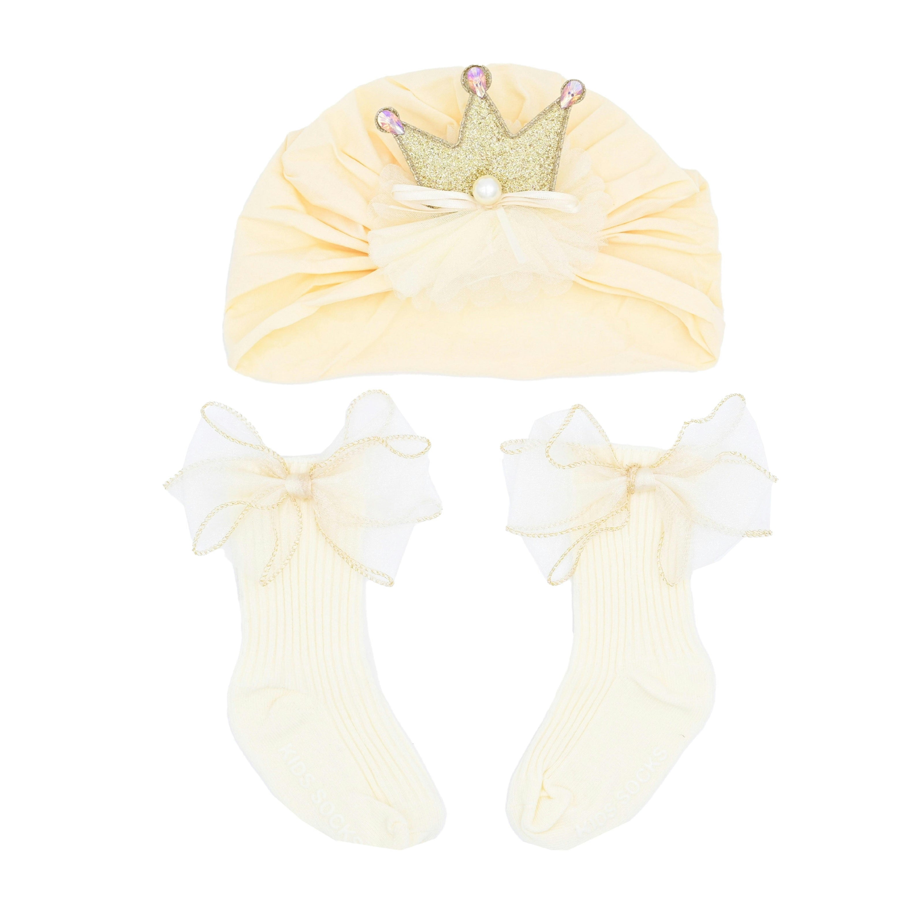 Crown & Bow Baby Hat Gift Set