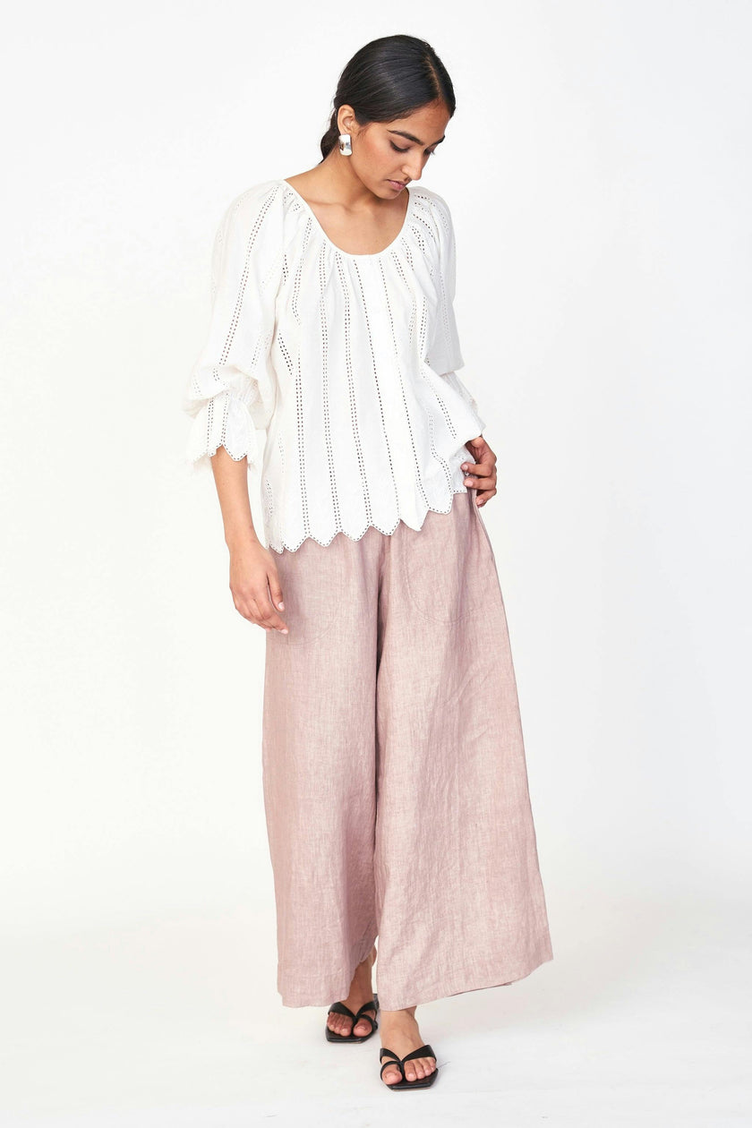 Seville Top in White Vine Eyelet
