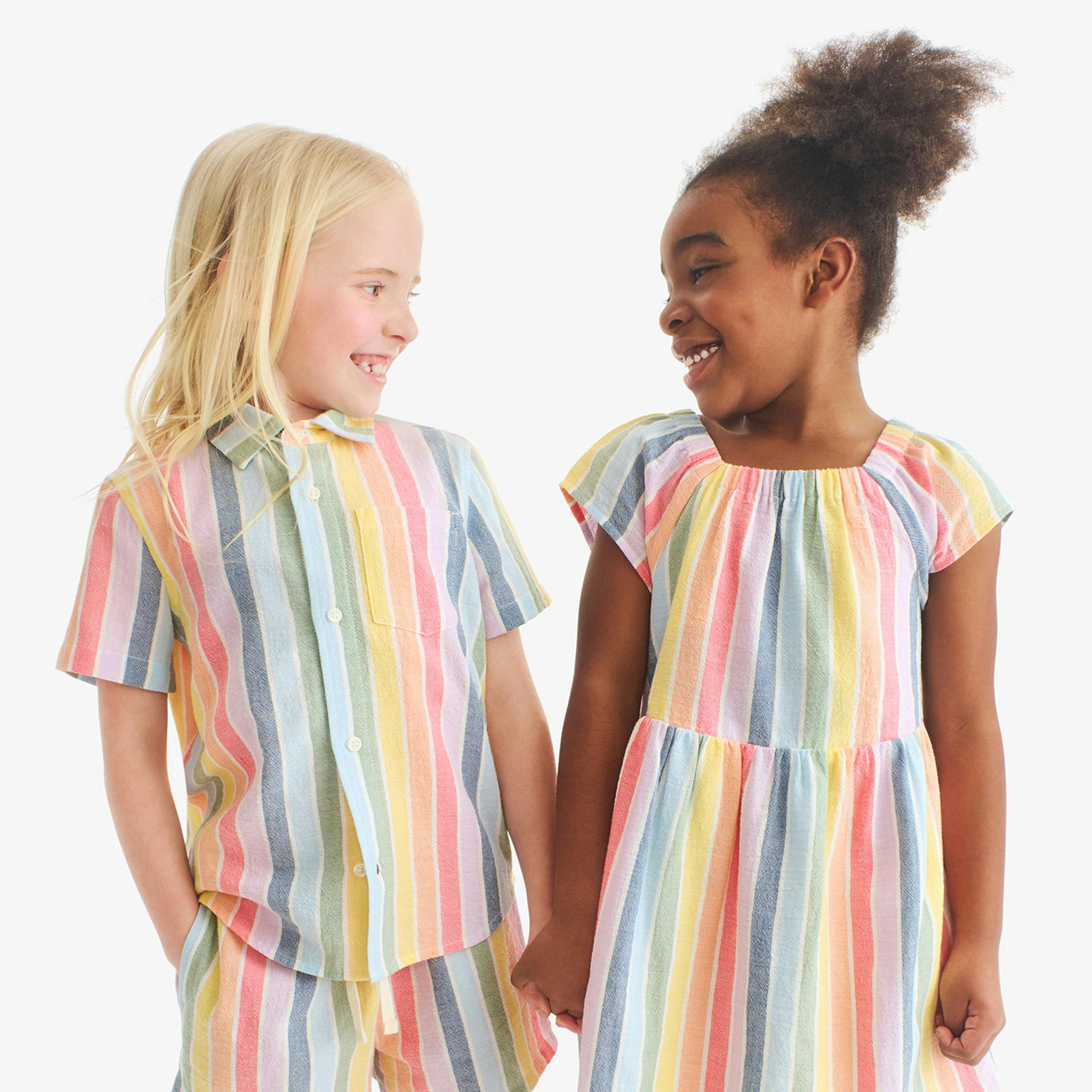 Kids cotton gauze button down in rainbow stripe