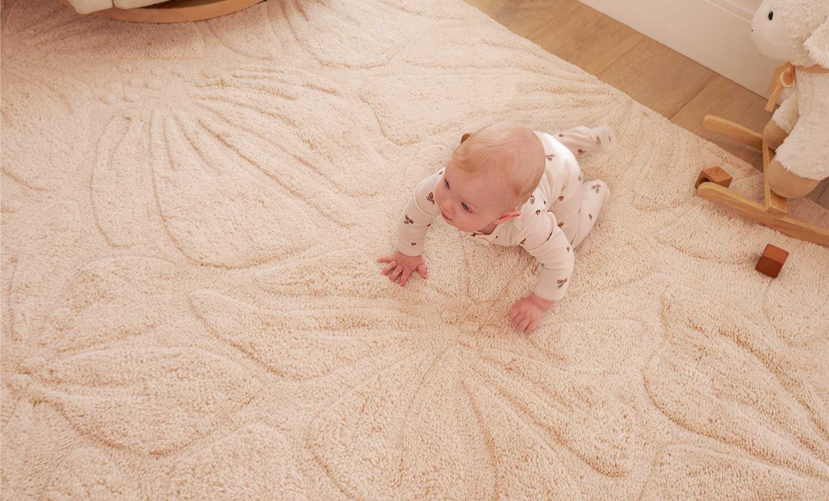 Floral Field Washable Wool Area Rug